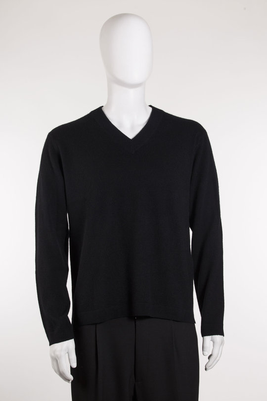 Pullover V-Neck 3024010 Clayton black, Lisa Yang